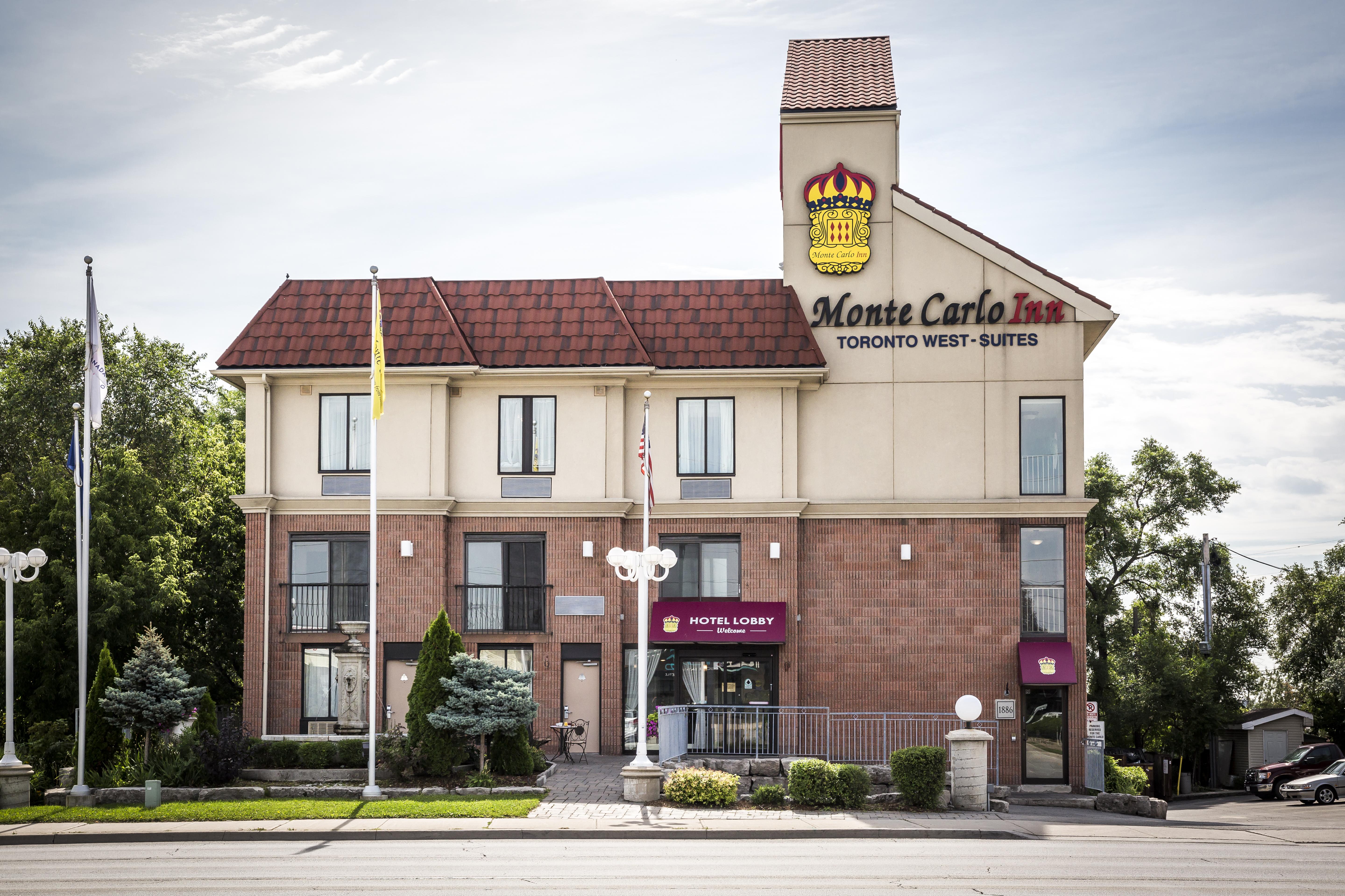 Monte Carlo Inn Toronto West Suites Миссиссага Экстерьер фото